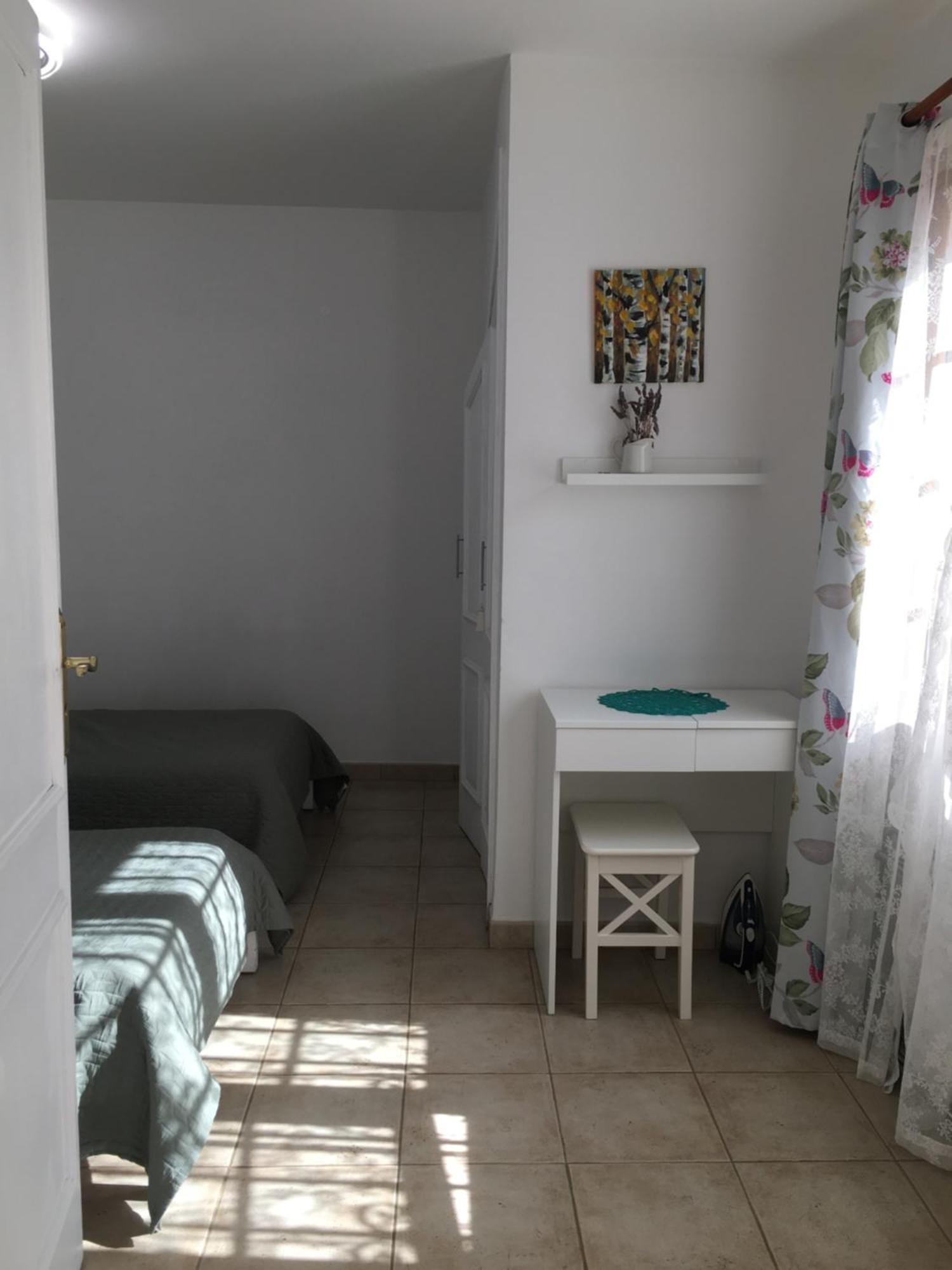 Apartamento Familiar Con Piscina Con Wi Fi En Los Cristianos لوس كريستيانوس المظهر الخارجي الصورة